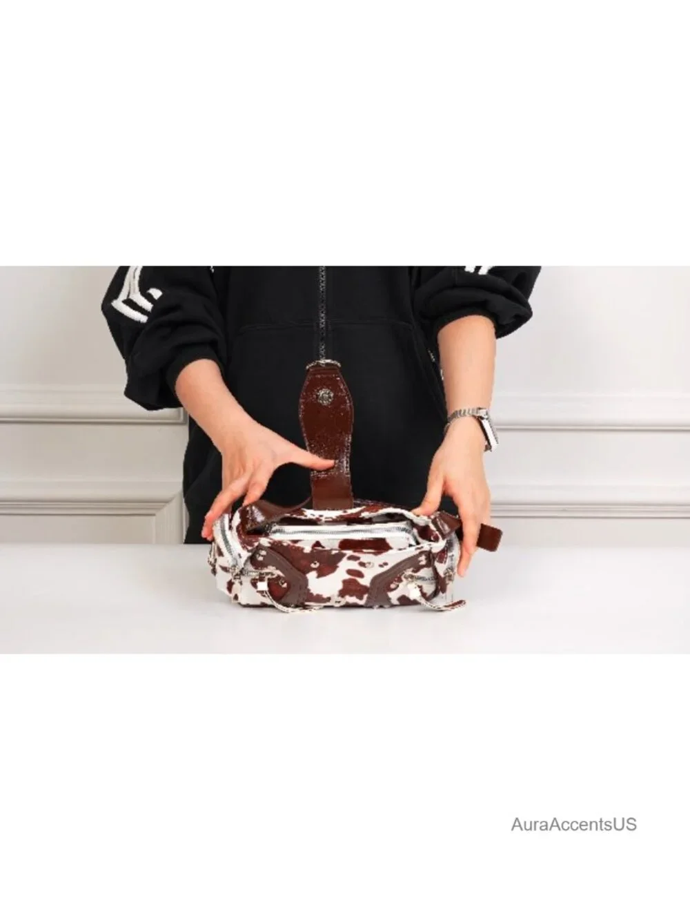 Y2K Studded Hobo Shoulder Bag Faux Leather Zipper Closure
